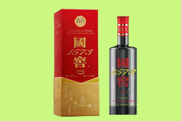 荆门掇刀区回收国窖1573.jpg